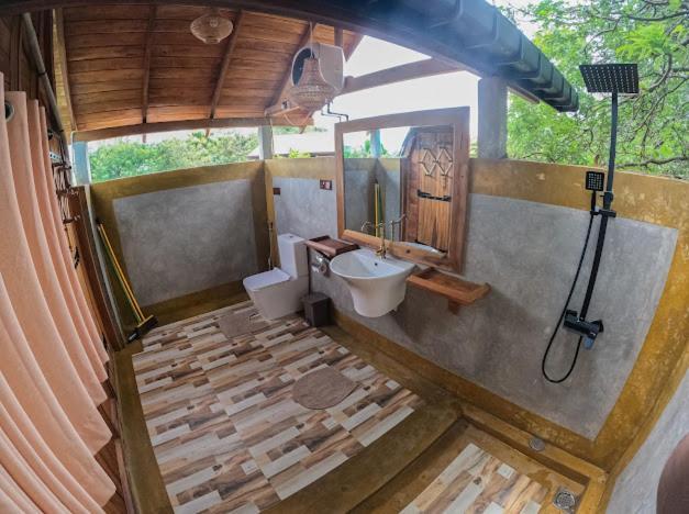 Sundown Lake Hotel & Spa Habarana Ngoại thất bức ảnh