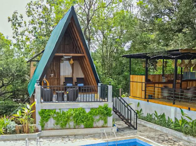 Sundown Lake Hotel & Spa Habarana Ngoại thất bức ảnh